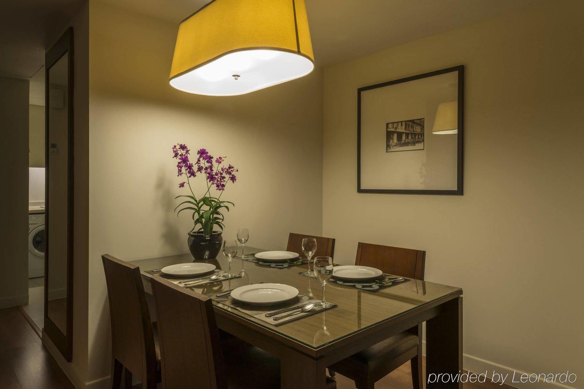 Somerset Liang Court Singapore Exterior foto