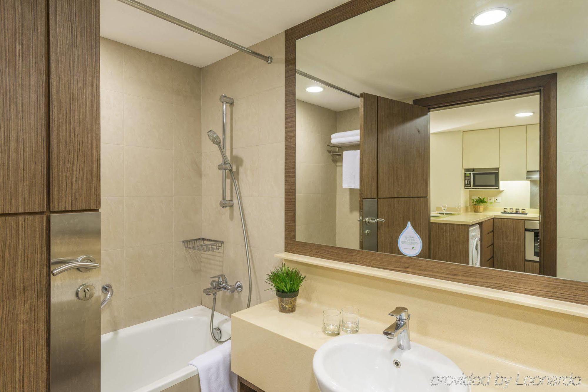 Somerset Liang Court Singapore Exterior foto